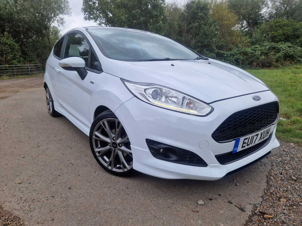 View FORD FIESTA 1.0T EcoBoost ST-Line Euro 6 (s/s) 3dr