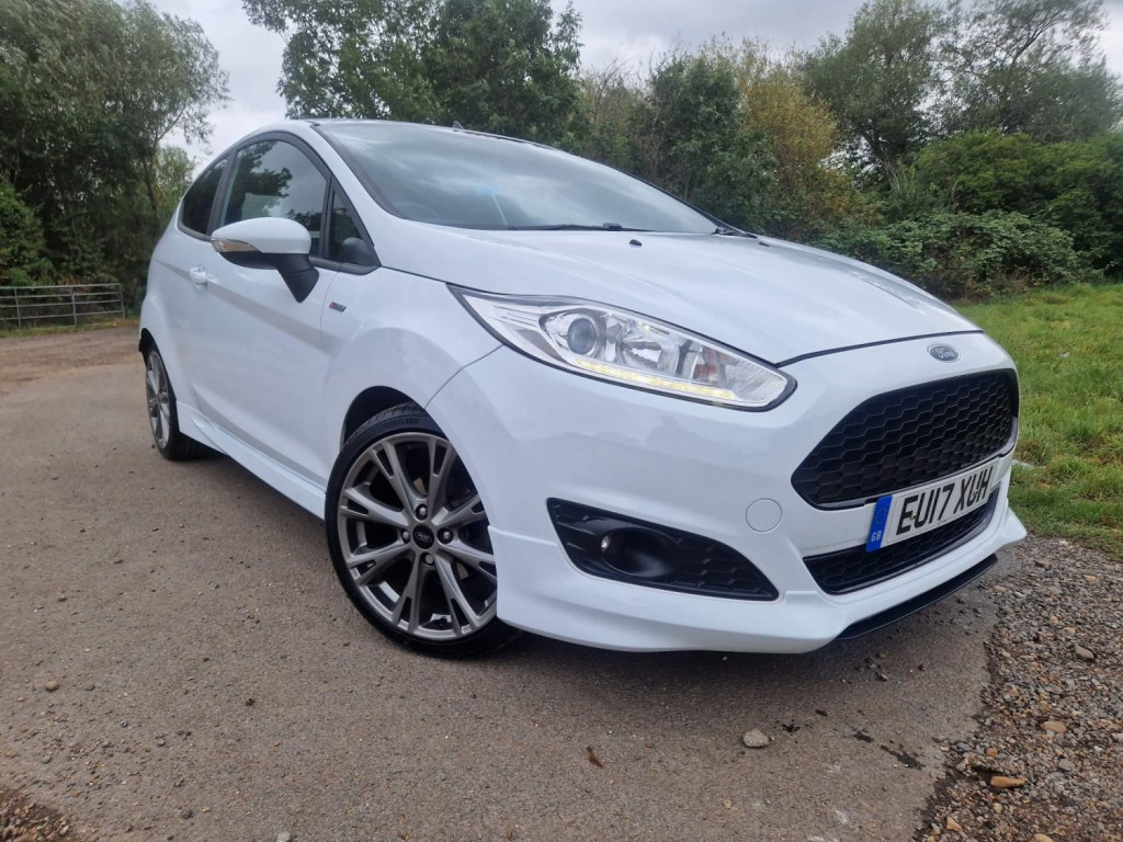 View FORD FIESTA 1.0T EcoBoost ST-Line Euro 6 (s/s) 3dr