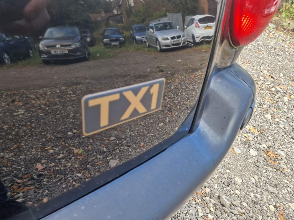 LONDON TAXIS INTERNATIONAL TXI