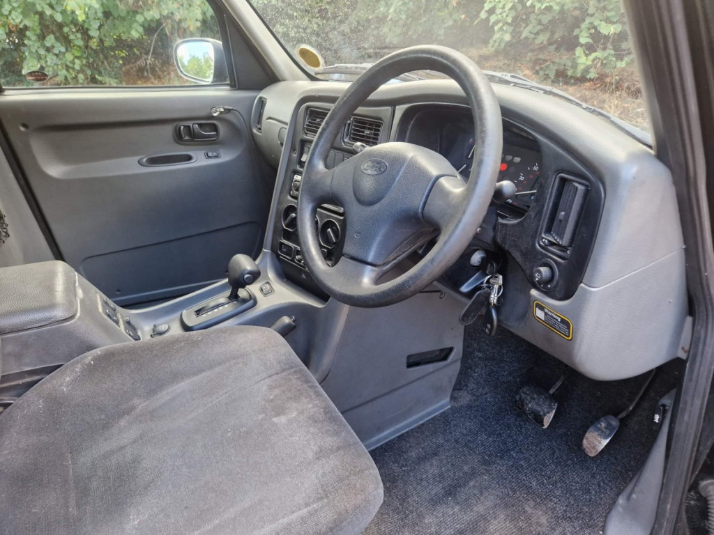 LONDON TAXIS INTERNATIONAL TXI