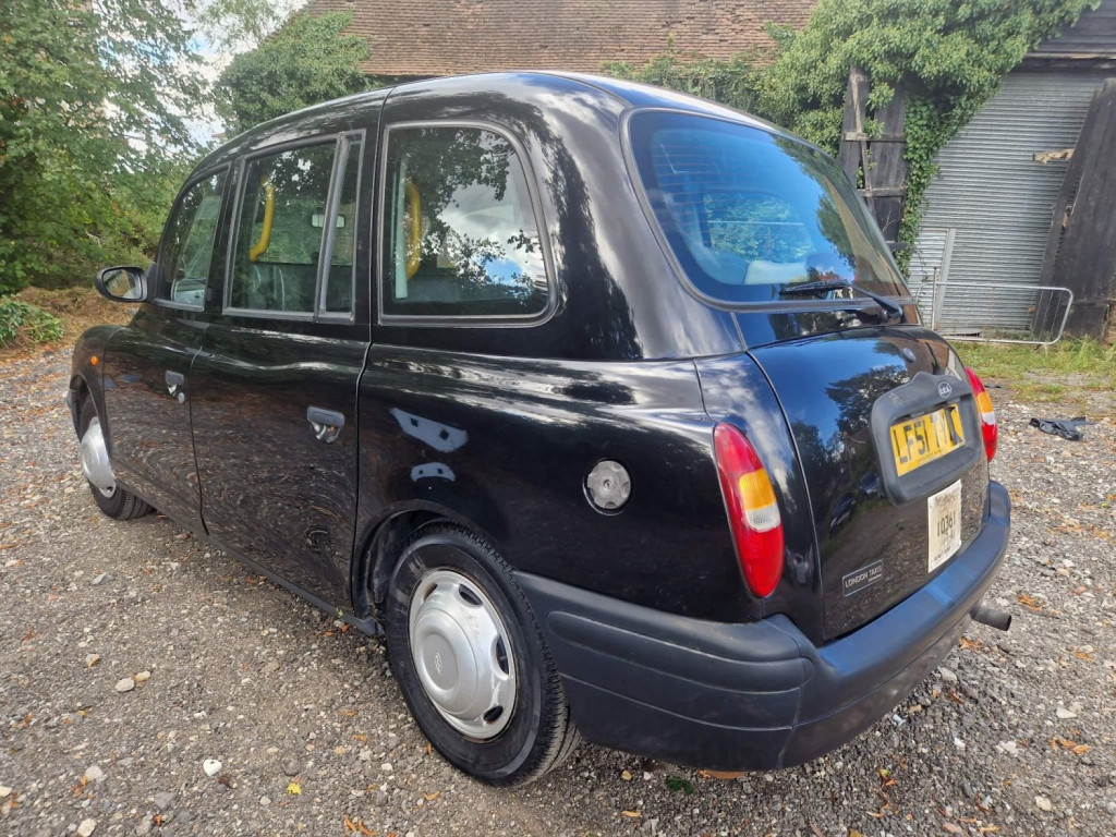 LONDON TAXIS INTERNATIONAL TXI