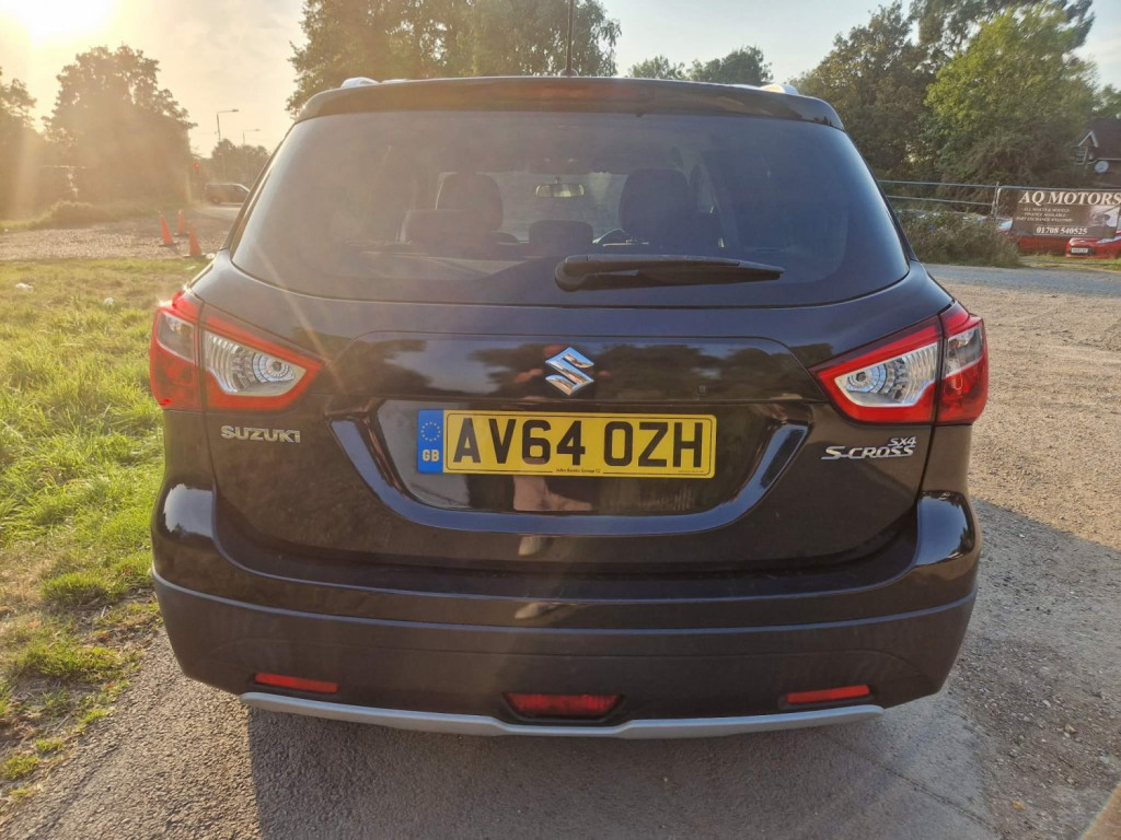 SUZUKI SX4 S-CROSS