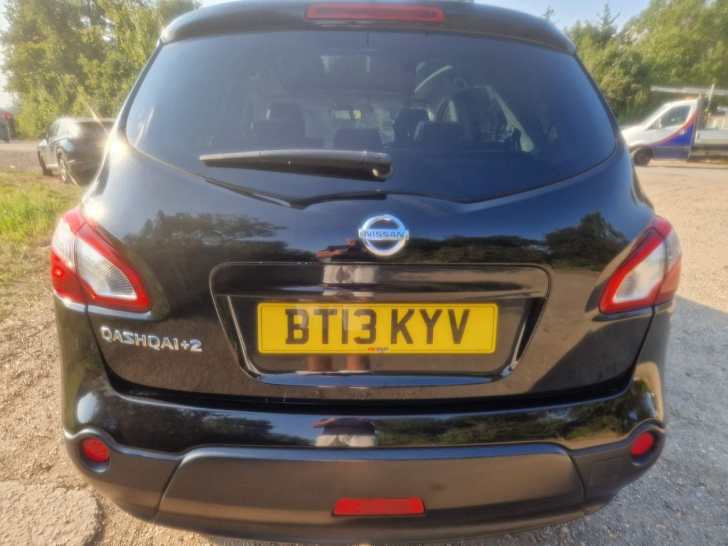 NISSAN QASHQAI+2