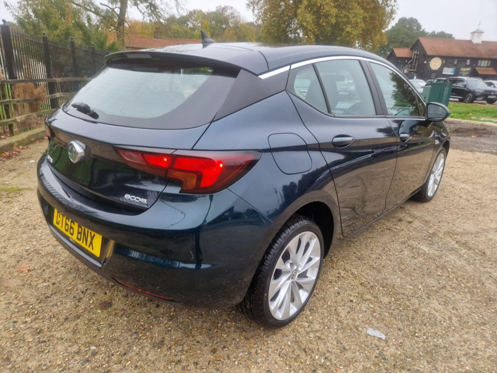 View VAUXHALL ASTRA 1.0i Turbo ecoFLEX Tech Line Euro 6 (s/s) 5dr