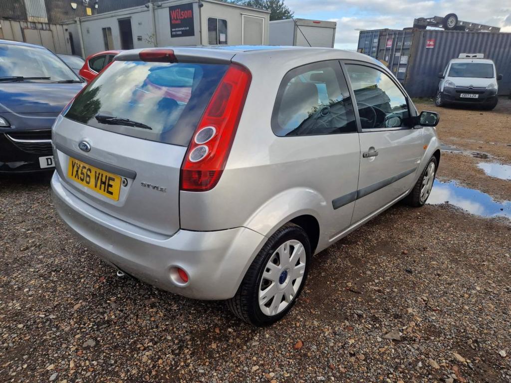 View FORD FIESTA 1.25 Style 3dr