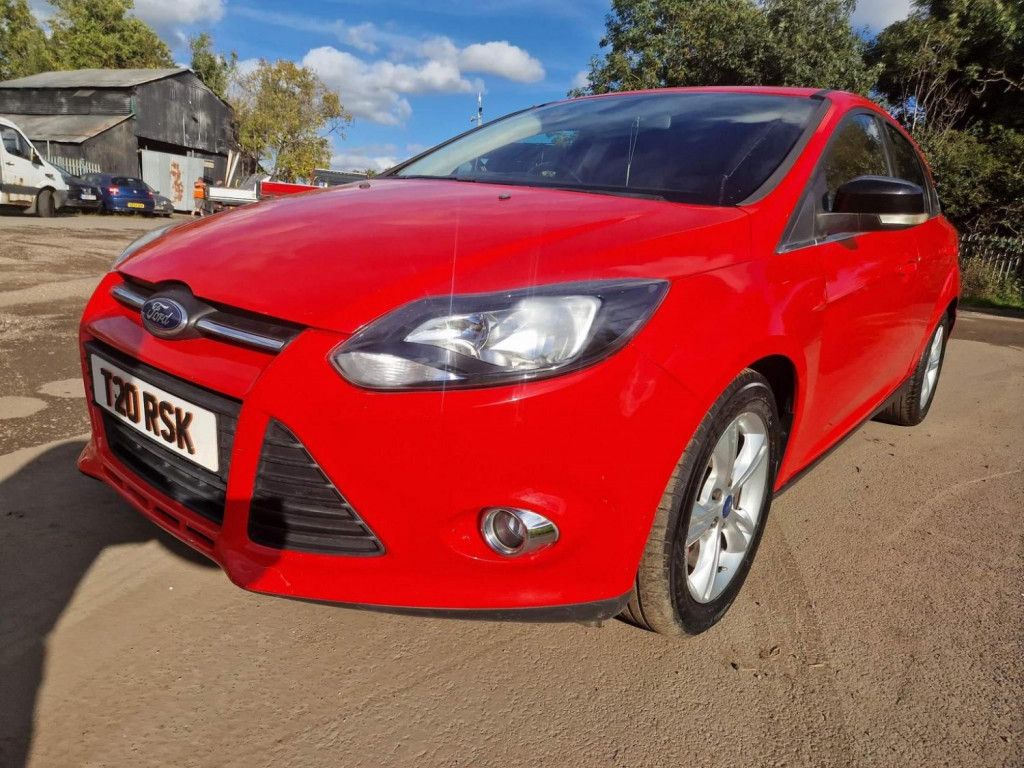 View FORD FOCUS 1.0T EcoBoost Zetec Euro 5 (s/s) 5dr