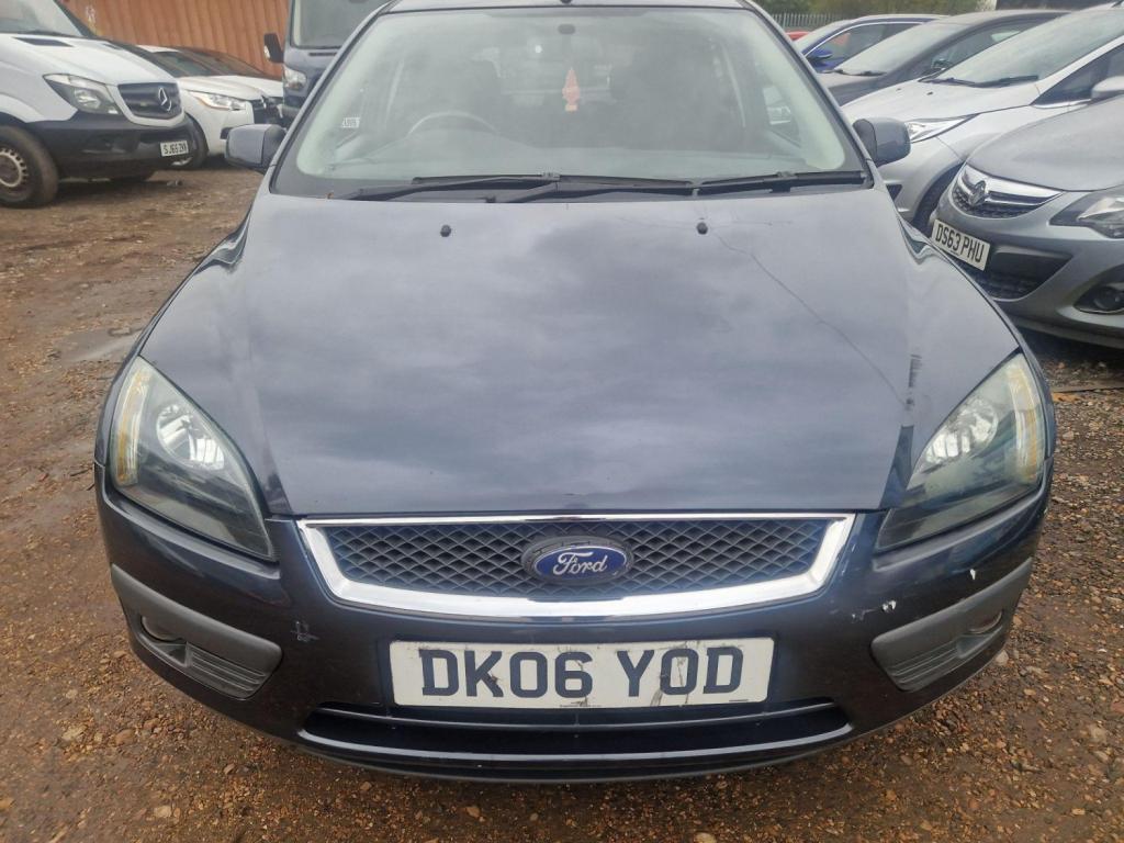 View FORD FOCUS 1.6 Zetec Climate 5dr