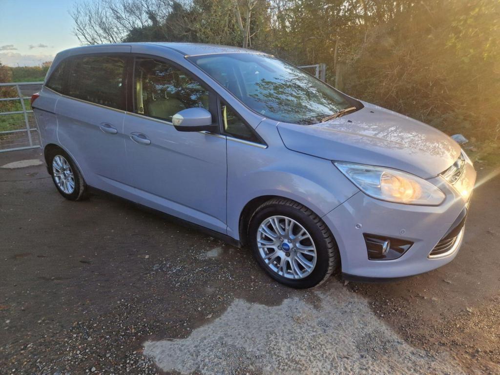 View FORD GRAND C-MAX 1.6 Titanium Euro 5 5dr
