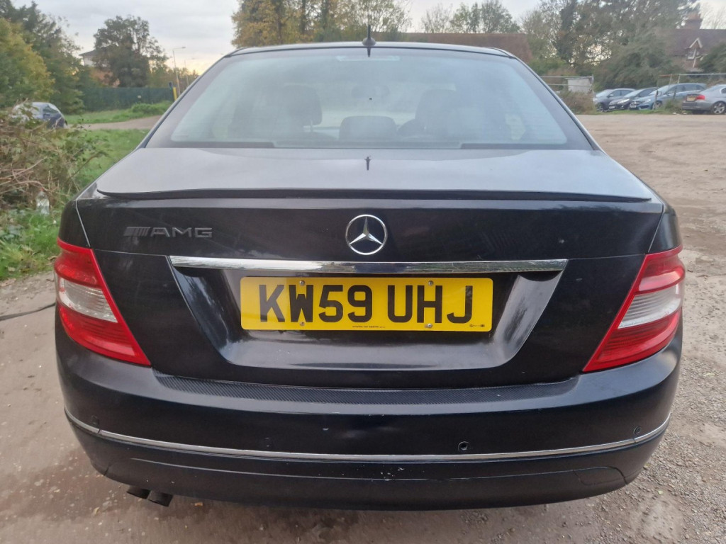 MERCEDES-BENZ C CLASS