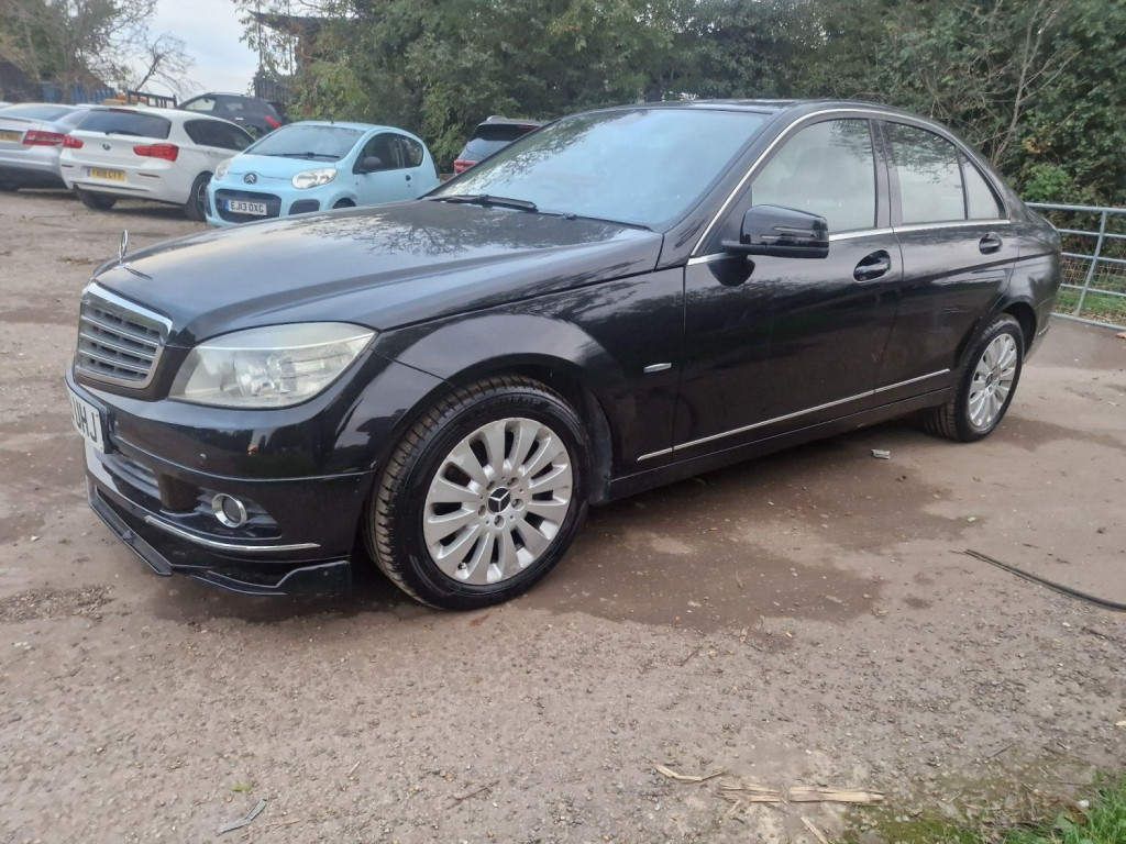 View MERCEDES-BENZ C CLASS 1.8 C180 BlueEfficiency Elegance Auto Euro 5 4dr
