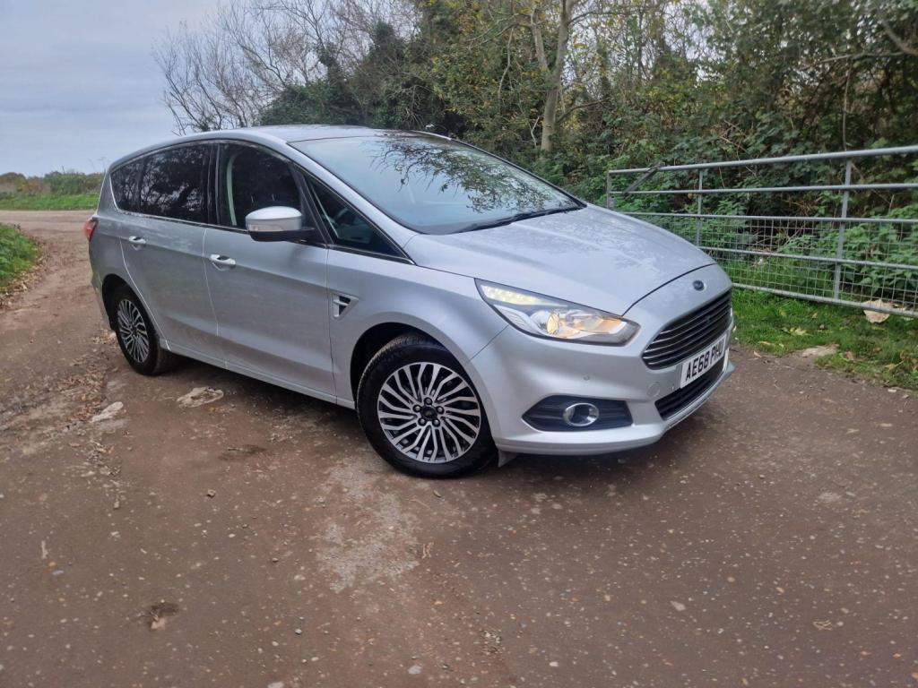 FORD S-MAX
