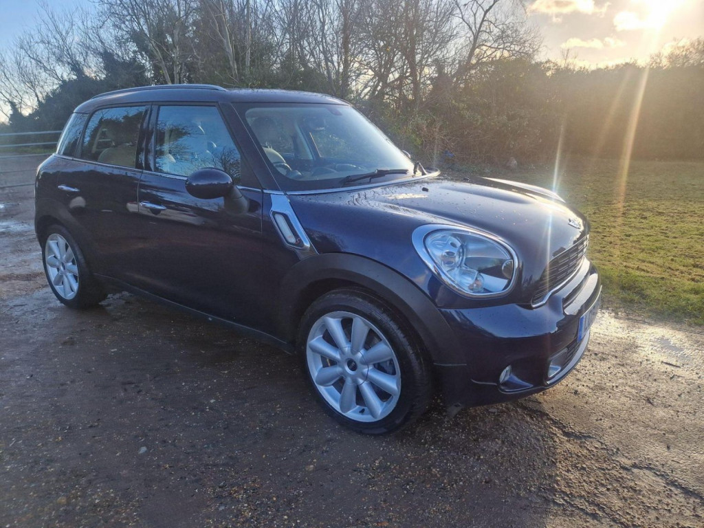 MINI COUNTRYMAN