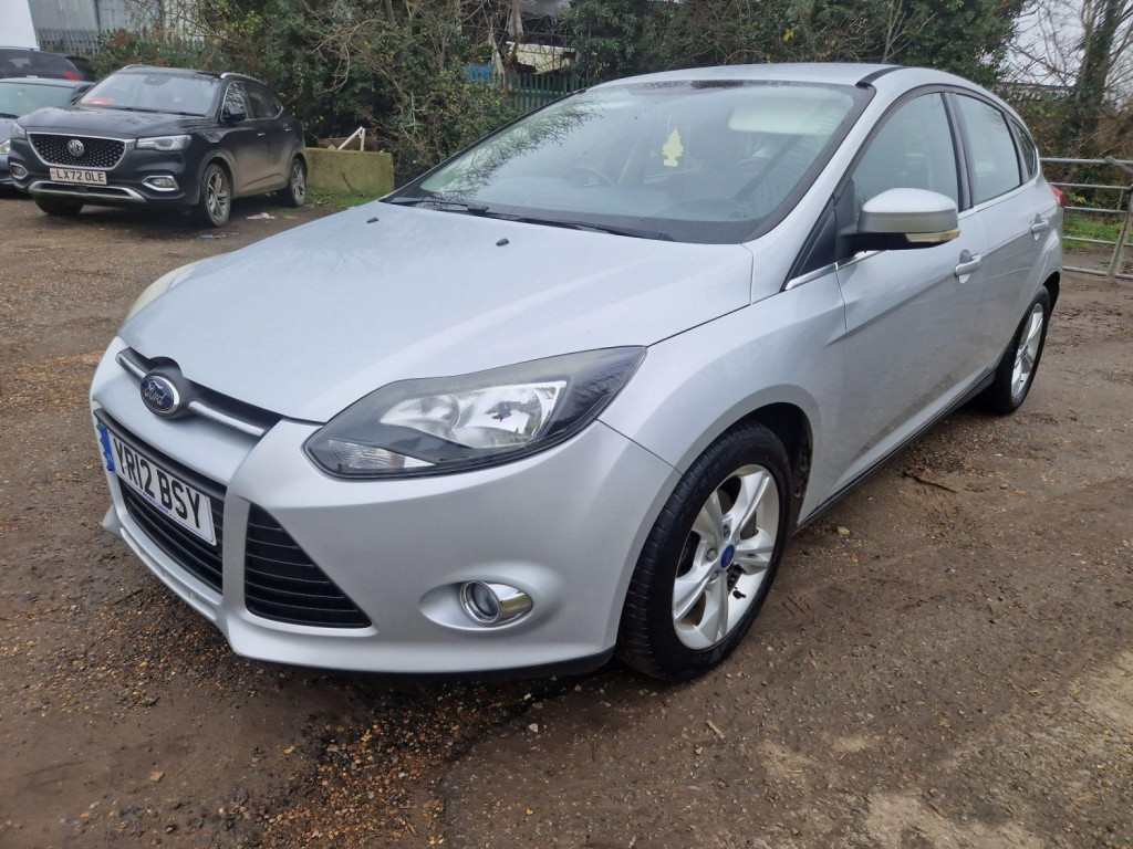 View FORD FOCUS 1.6 Zetec Powershift Euro 5 5dr