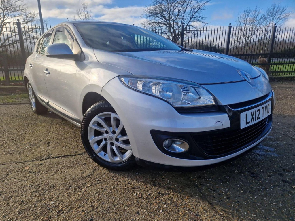 View RENAULT MEGANE 1.6 16V Expression + Euro 5 5dr