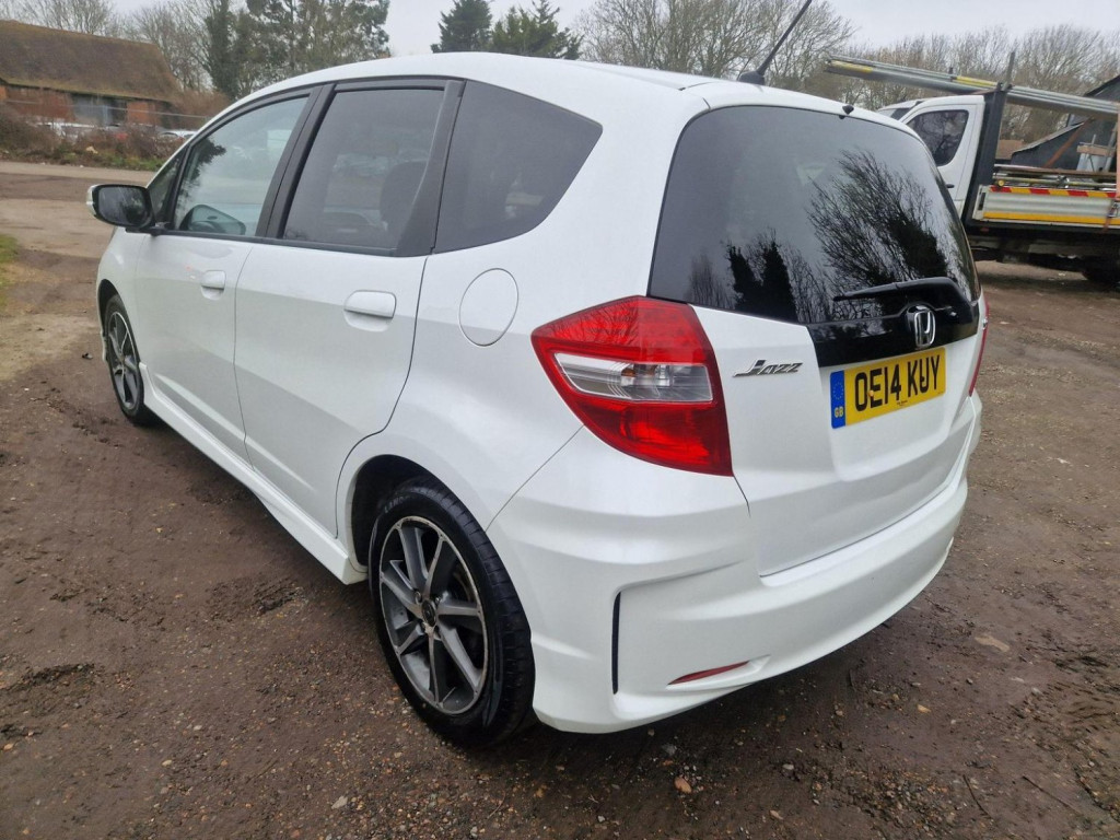 HONDA JAZZ
