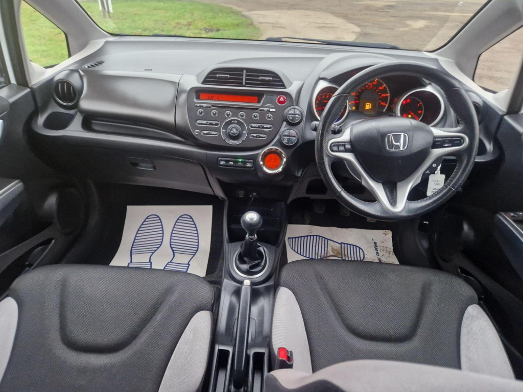 HONDA JAZZ