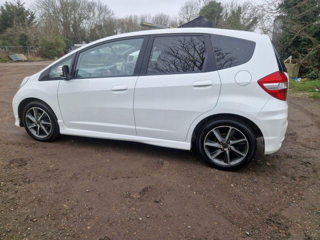 HONDA JAZZ