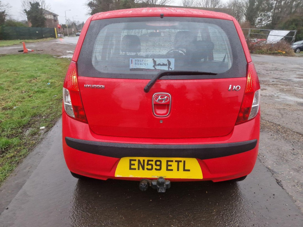 HYUNDAI I10