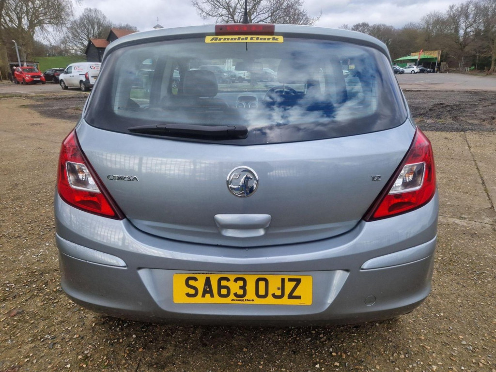 VAUXHALL CORSA