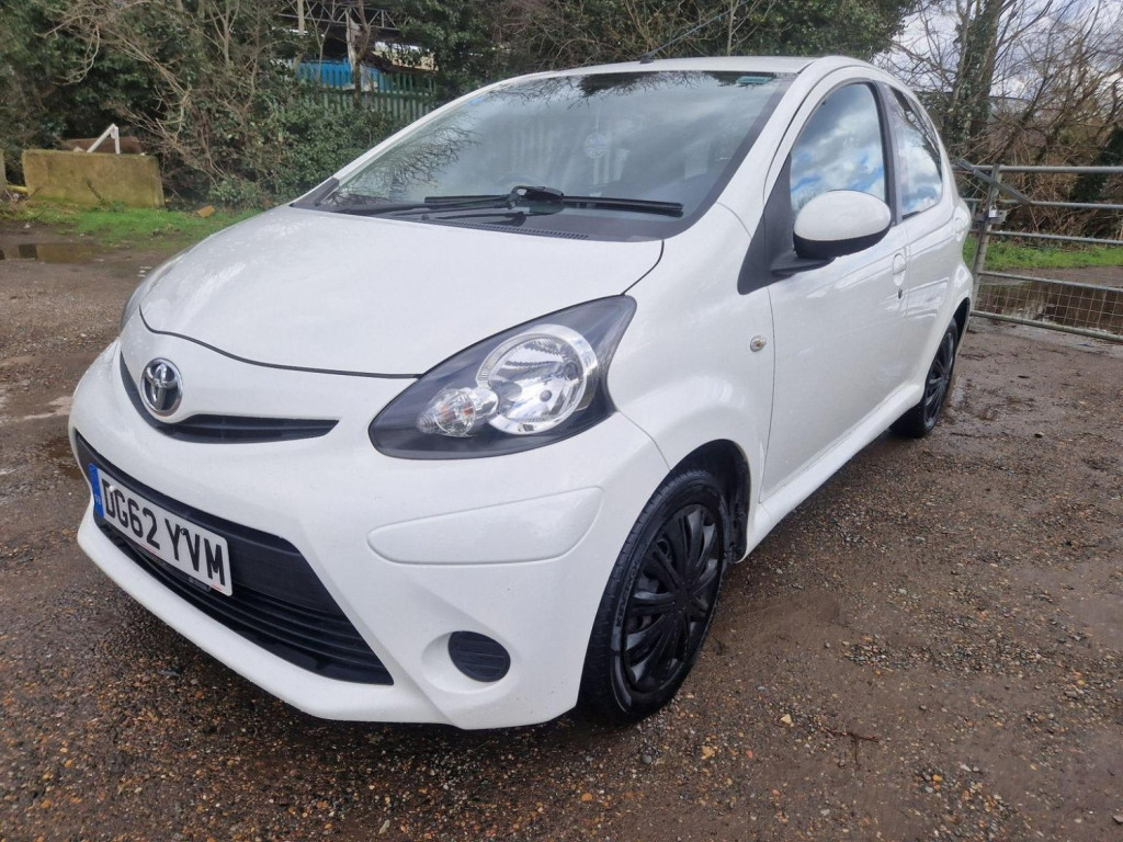 View TOYOTA AYGO 1.0 VVT-i Ice Euro 5 5dr