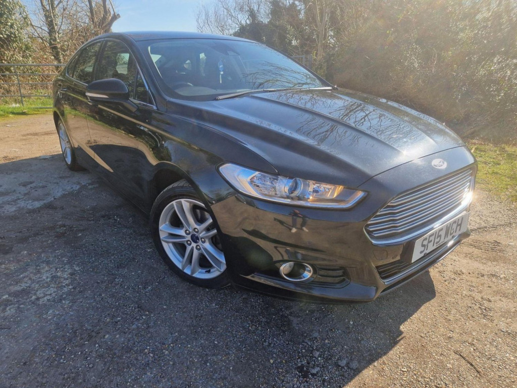 View FORD MONDEO 2.0 TDCi Titanium Euro 6 (s/s) 5dr