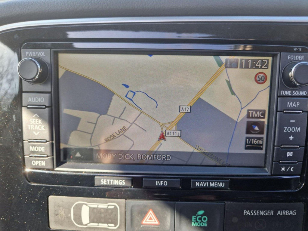 MITSUBISHI OUTLANDER