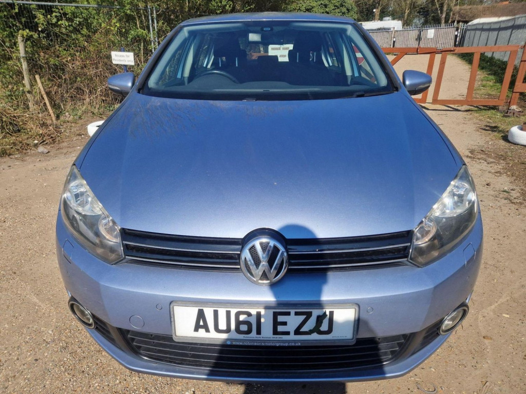 View VOLKSWAGEN GOLF 1.6 TDI Match DSG Euro 5 5dr