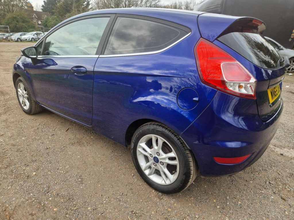 View FORD FIESTA 1.25 Zetec Euro 6 3dr