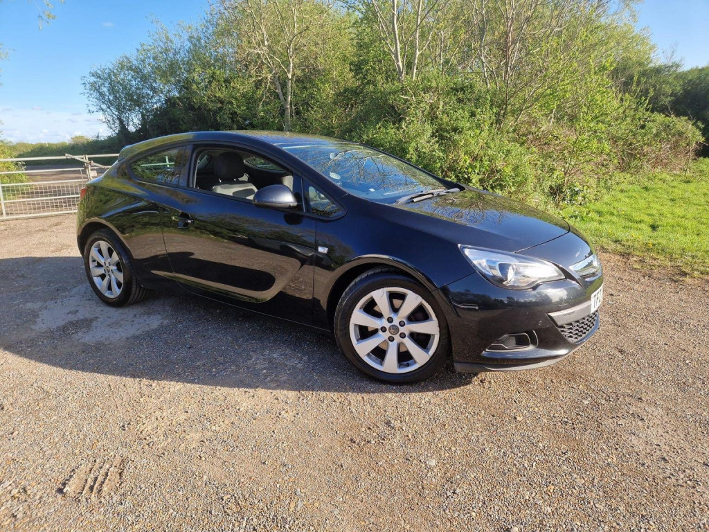 View VAUXHALL ASTRA GTC 1.4T Sport Auto Euro 5 3dr