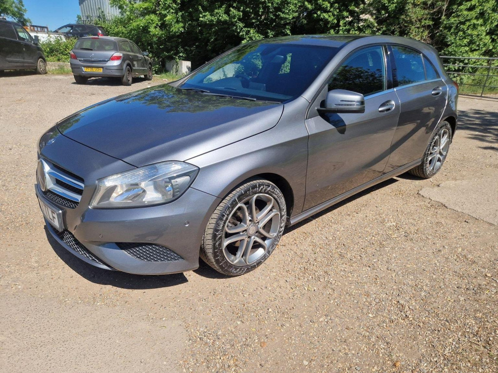 MERCEDES-BENZ A CLASS