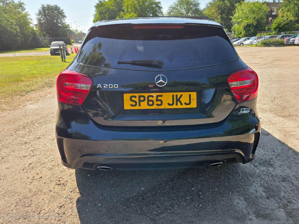 MERCEDES-BENZ A CLASS