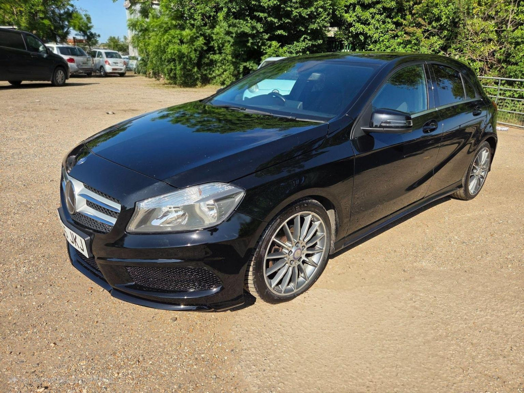 View MERCEDES-BENZ A CLASS 1.6 A200 AMG Sport Euro 6 (s/s) 5dr