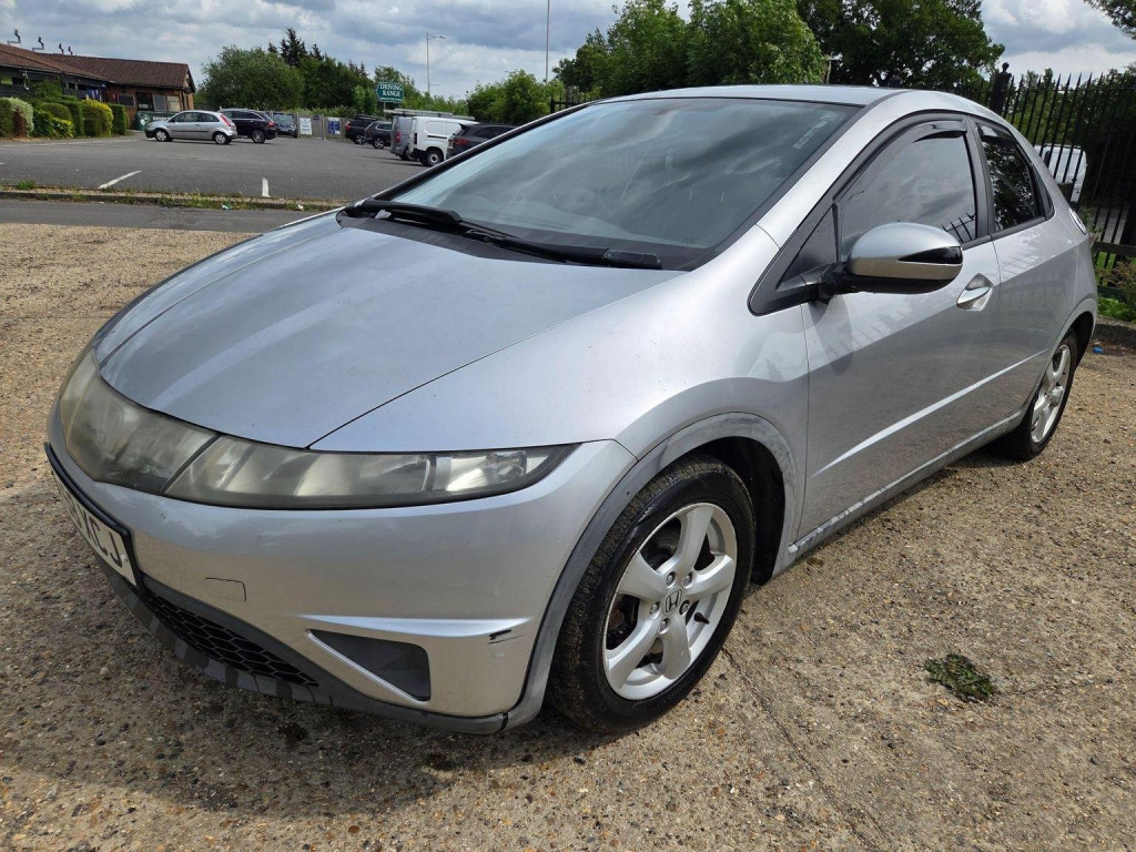 View HONDA CIVIC 1.8 i-VTEC SE 5dr