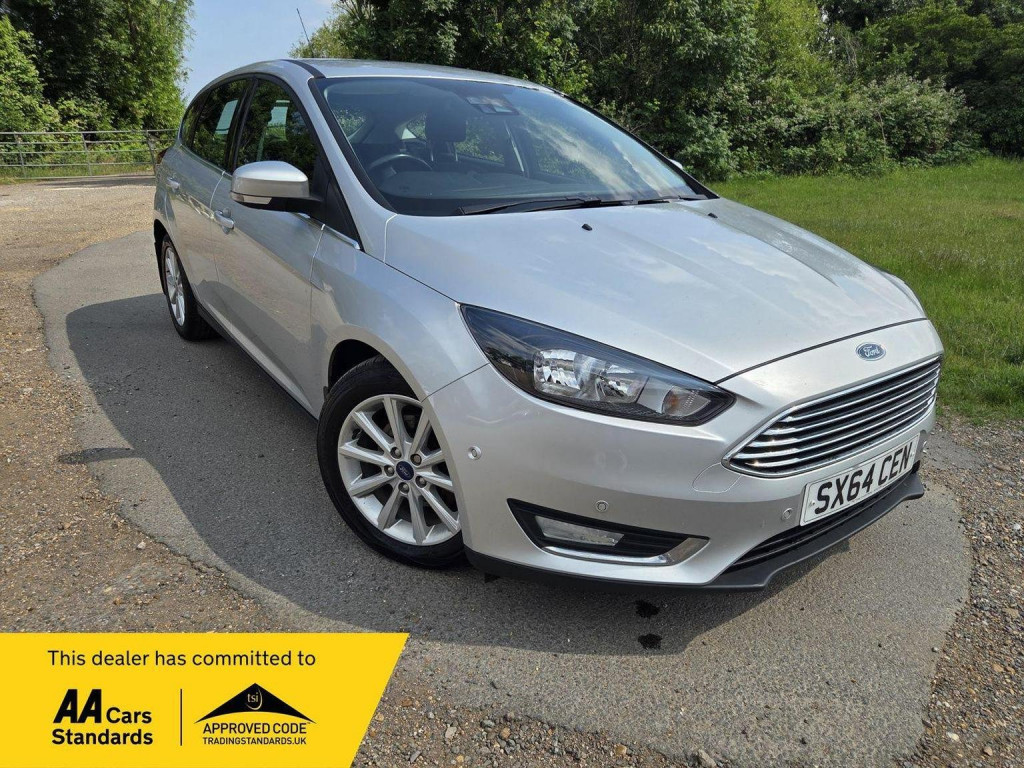 View FORD FOCUS 1.0T EcoBoost Titanium Euro 6 (s/s) 5dr