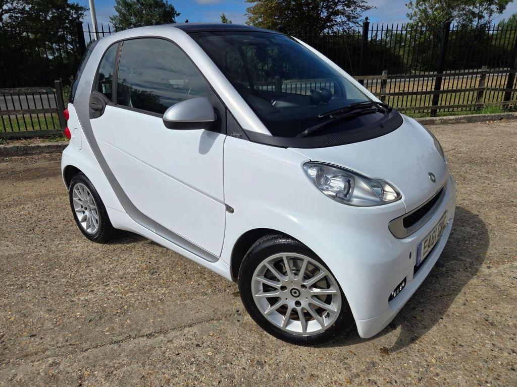 View SMART FORTWO 1.0 Passion SoftTouch Euro 5 2dr