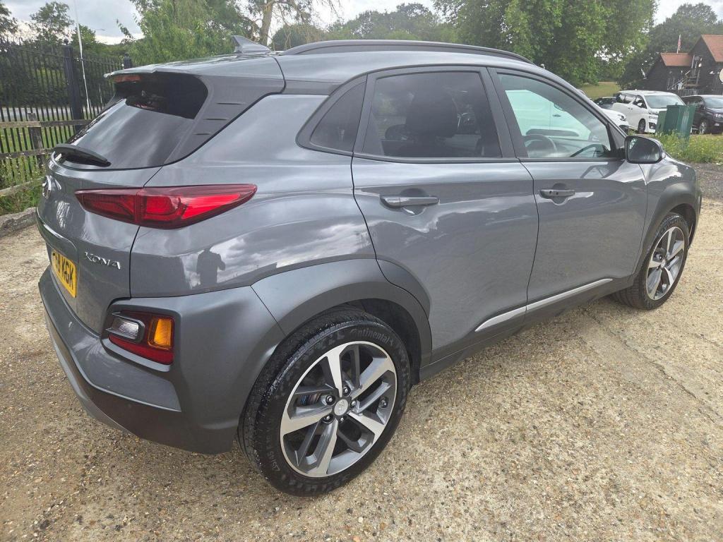 HYUNDAI KONA