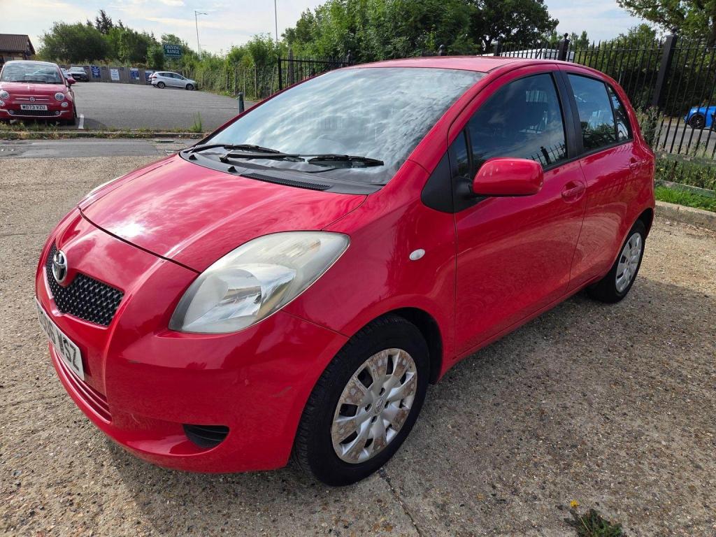 View TOYOTA YARIS 1.3 VVT-i T3 5dr