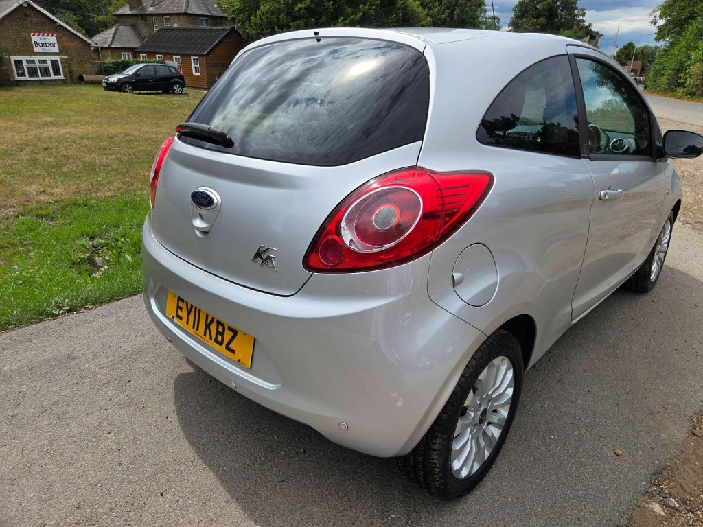 FORD KA