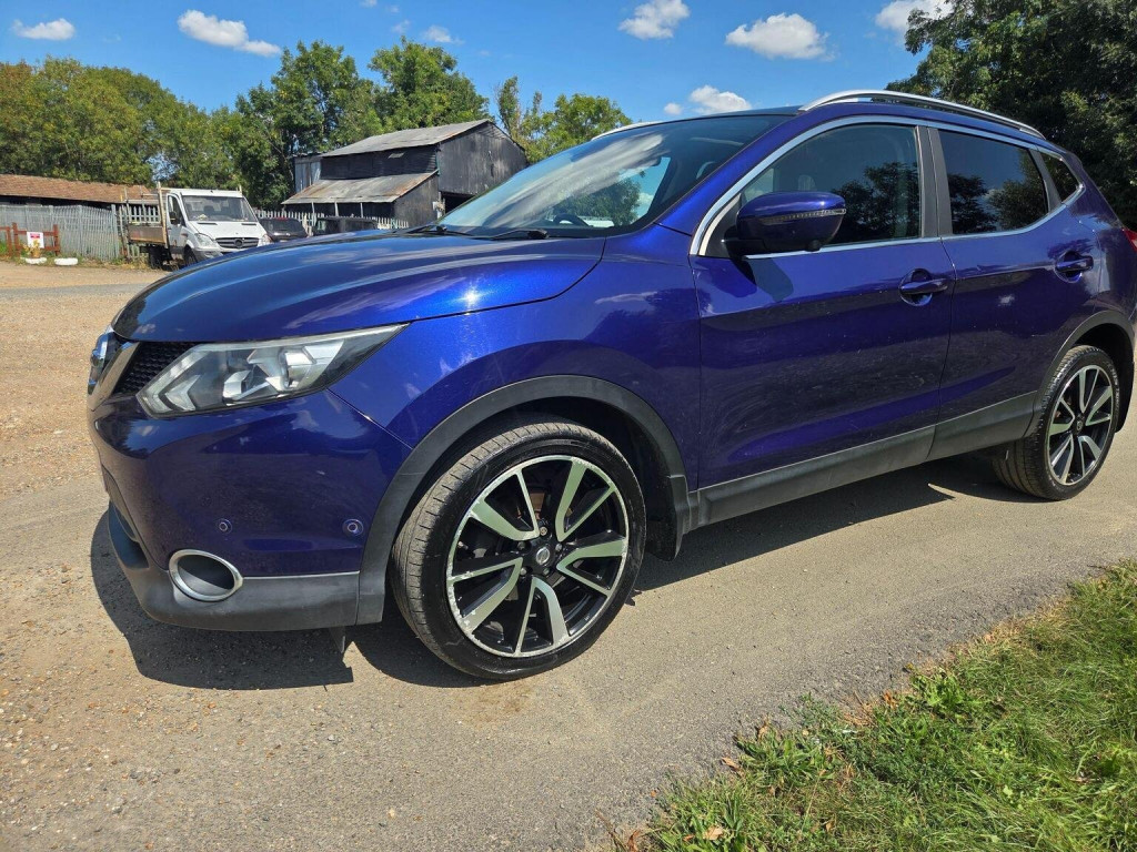 NISSAN QASHQAI