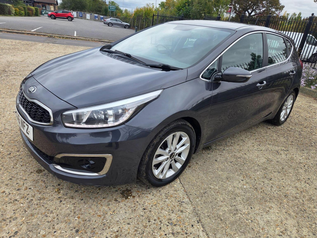 View KIA CEED 1.6 CRDi 2 Euro 6 (s/s) 5dr