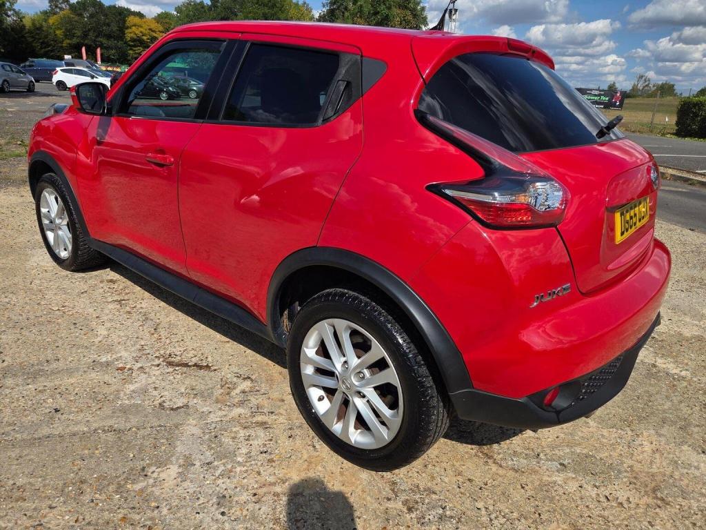 NISSAN JUKE