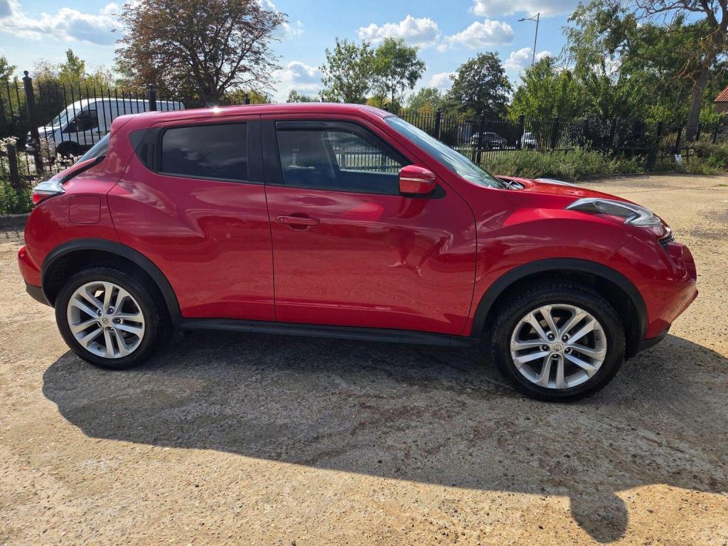 NISSAN JUKE