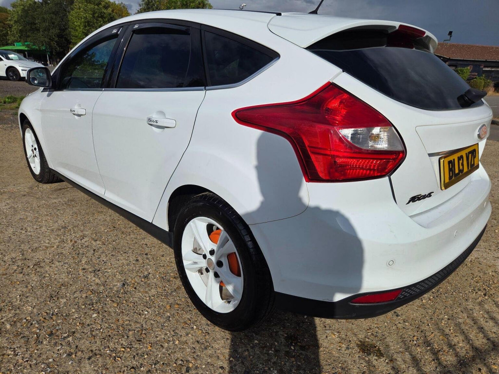 FORD FOCUS