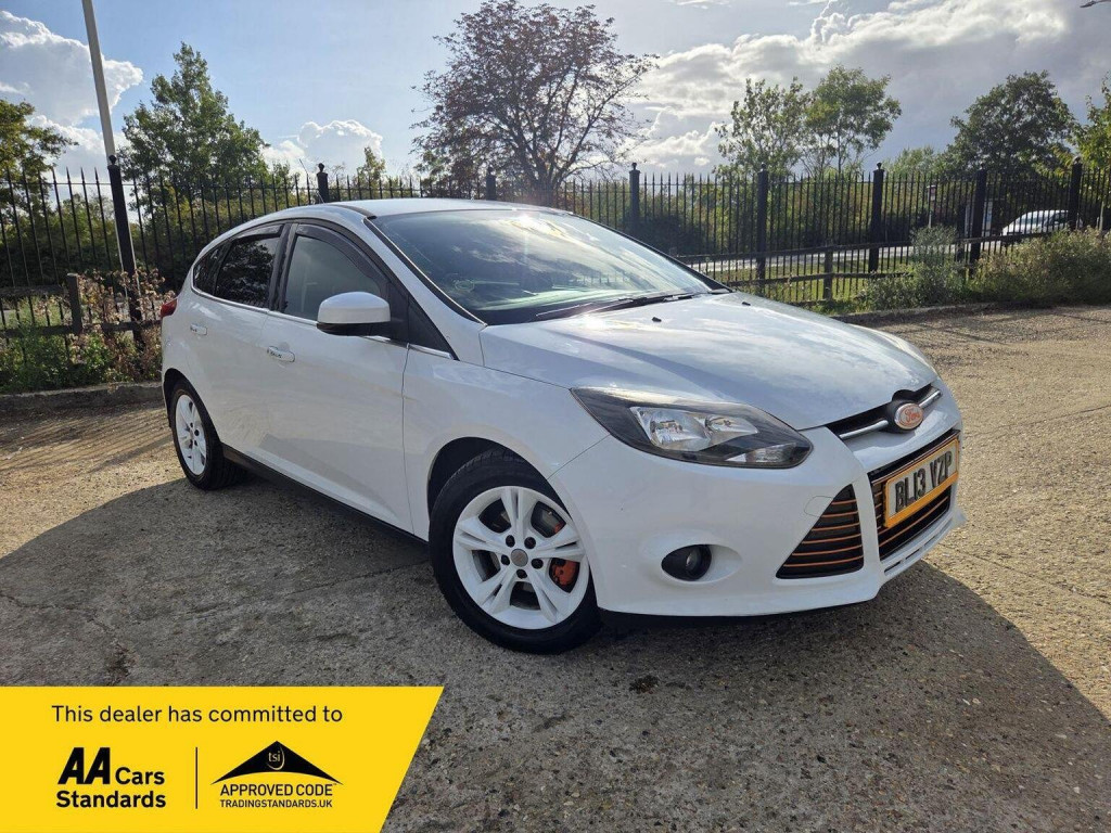 View FORD FOCUS 1.0T EcoBoost Zetec Euro 5 (s/s) 5dr