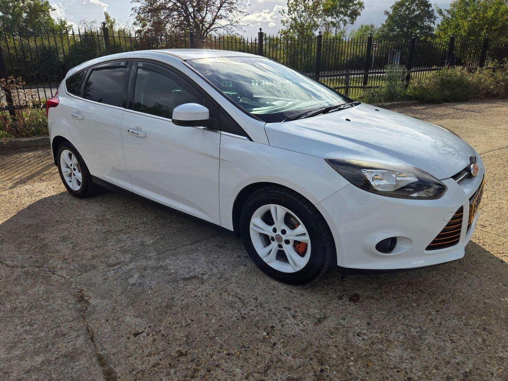 View FORD FOCUS 1.0T EcoBoost Zetec Euro 5 (s/s) 5dr