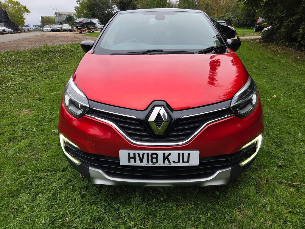 View RENAULT CAPTUR 0.9 TCe ENERGY Signature X Nav Euro 6 (s/s) 5dr