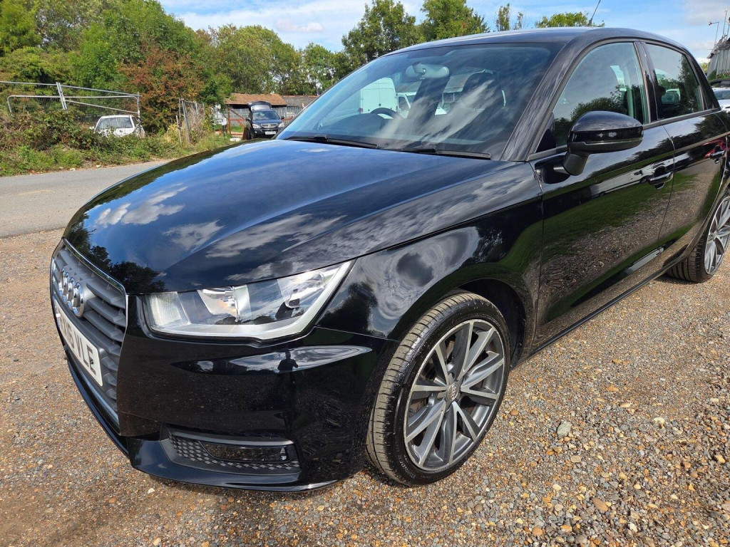 AUDI A1