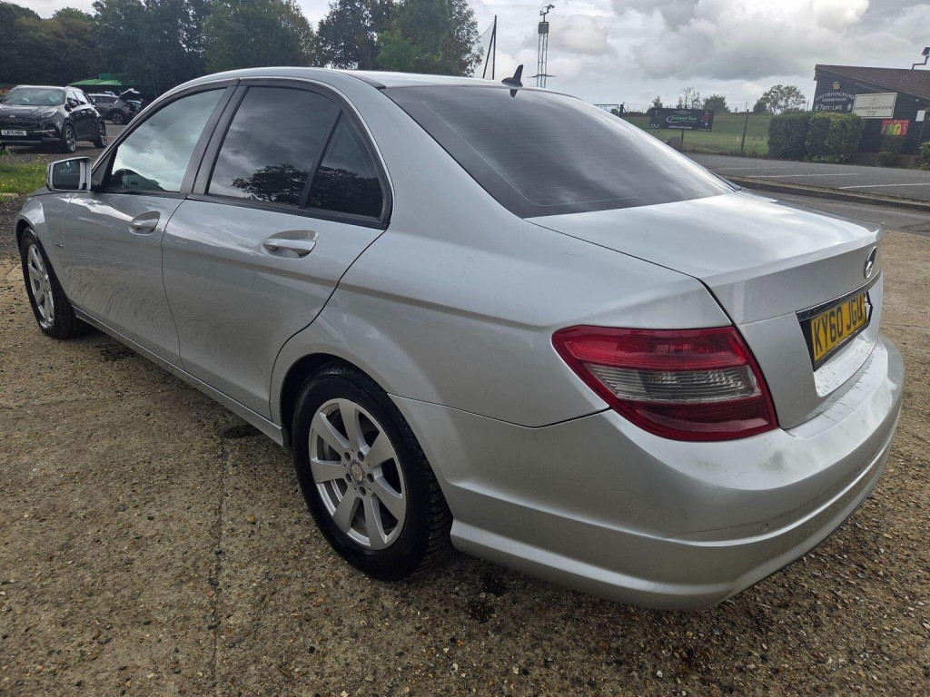 MERCEDES-BENZ C CLASS
