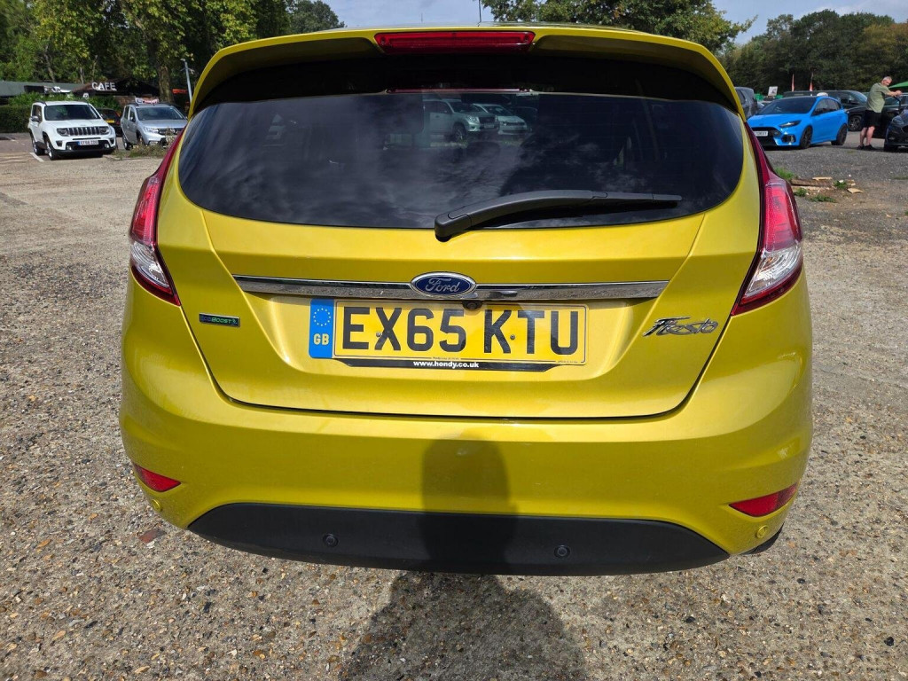 FORD FIESTA