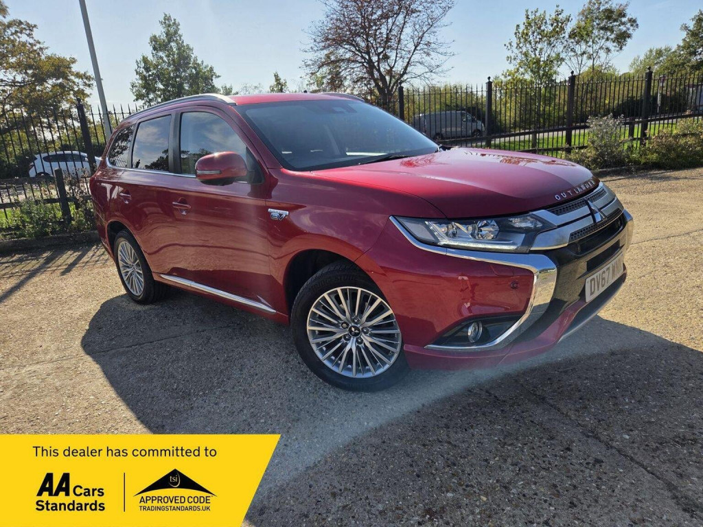 View MITSUBISHI OUTLANDER 2.0h 12kWh 4hs CVT 4WD Euro 6 (s/s) 5dr